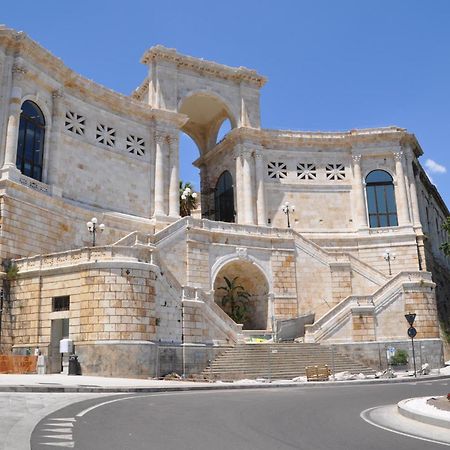 Eva Luxury Suite Cagliari Exterior foto